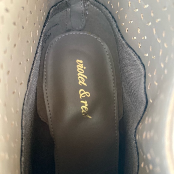 Violet&Red Women's Tan Ankle Boots /New without tags - Picture 7 of 9